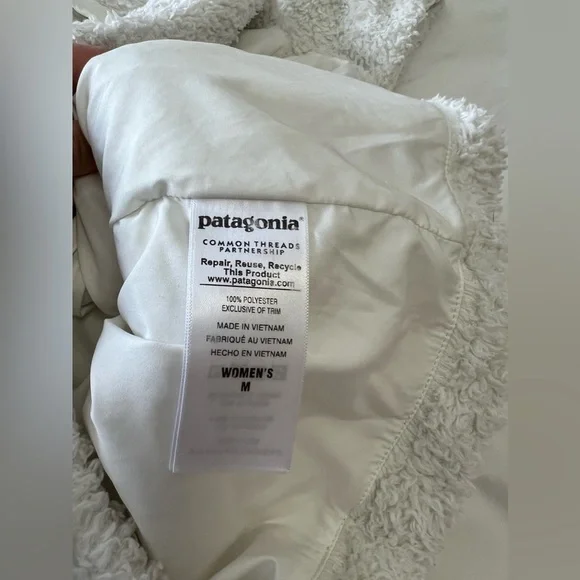 Patagonia | Women’s SZ M | White Los Gatos Fleece Vest | Cozy Fuzzy - Picture 6 of 6
